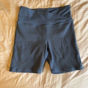 Athleta Women's Ribbed Bike Shorts in Blue